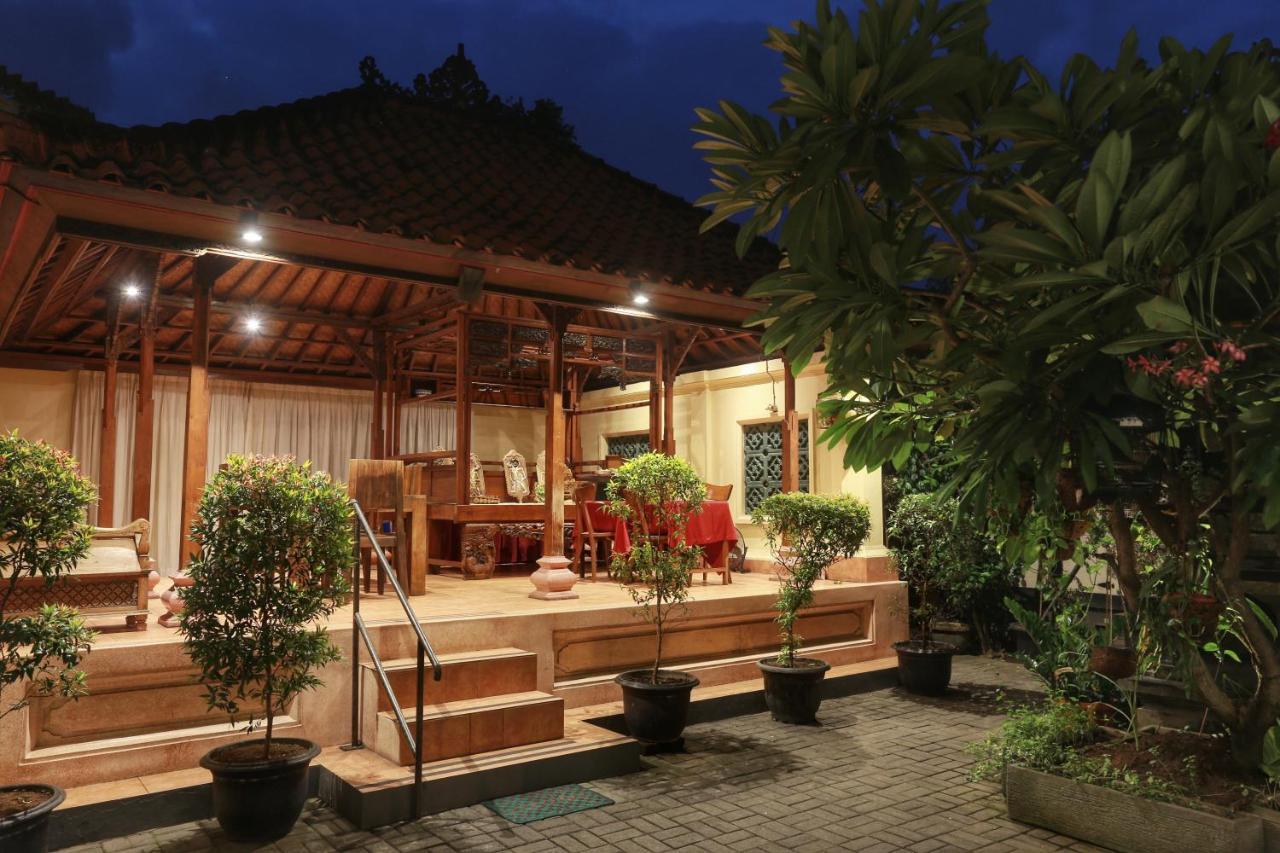 Hotel Intansari Denpasar Exterior foto